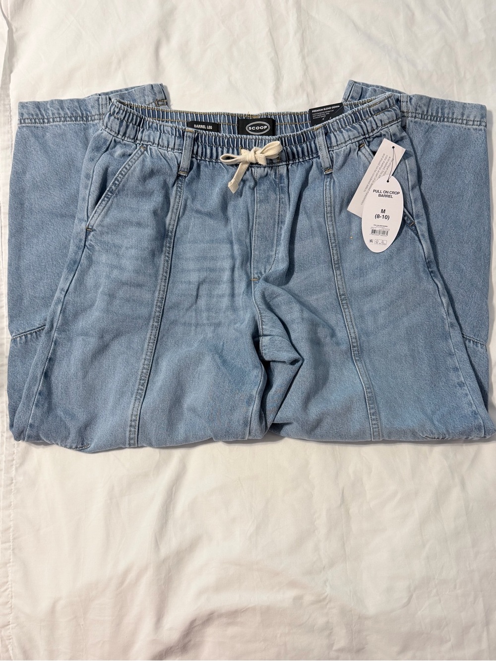 Scoop Pull On Crop Barrel Leg Jeans Size M (8-10)